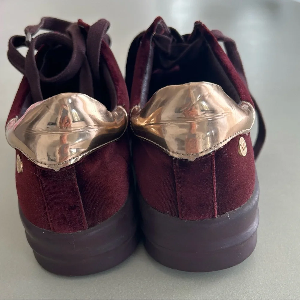 XTI The Perfect Gear Burgundy Velvety Sneakers with Gold Trim. Size 36EU. - Picture 6 of 6